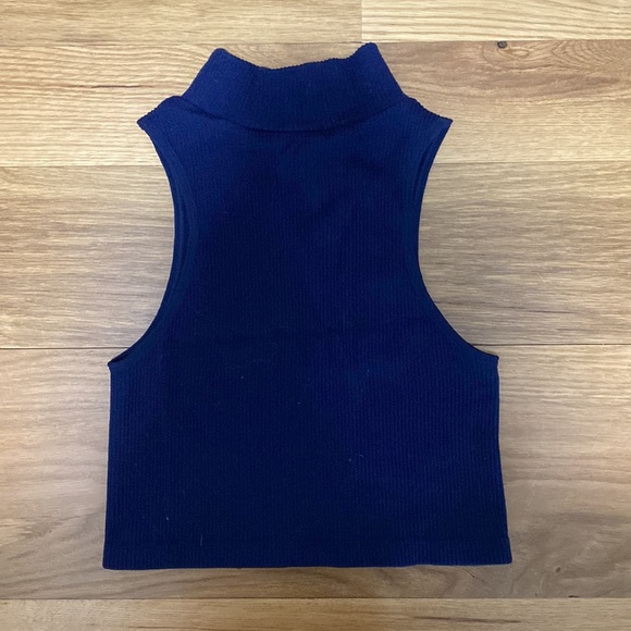 white turtleneck tank - Picture 5 of 6